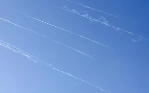 Iran lansirao nove raketne napade, broj ranjenih u Izraelu raste