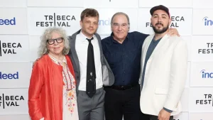 Kathryn Grody, Ewen Wright, Mandy Patinkin and Gideon Grody-Patinkin