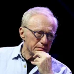 Poznati izraelski pisac David Grossman kaže da njegova država u Gazi provodi genocid