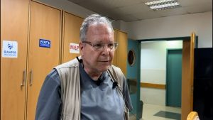 Dr Tom Adamkiewicz