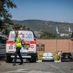 Dvoje naseljenika izbodeno zapadno od Kudsa, napadač Palestinac iz Šu’afata